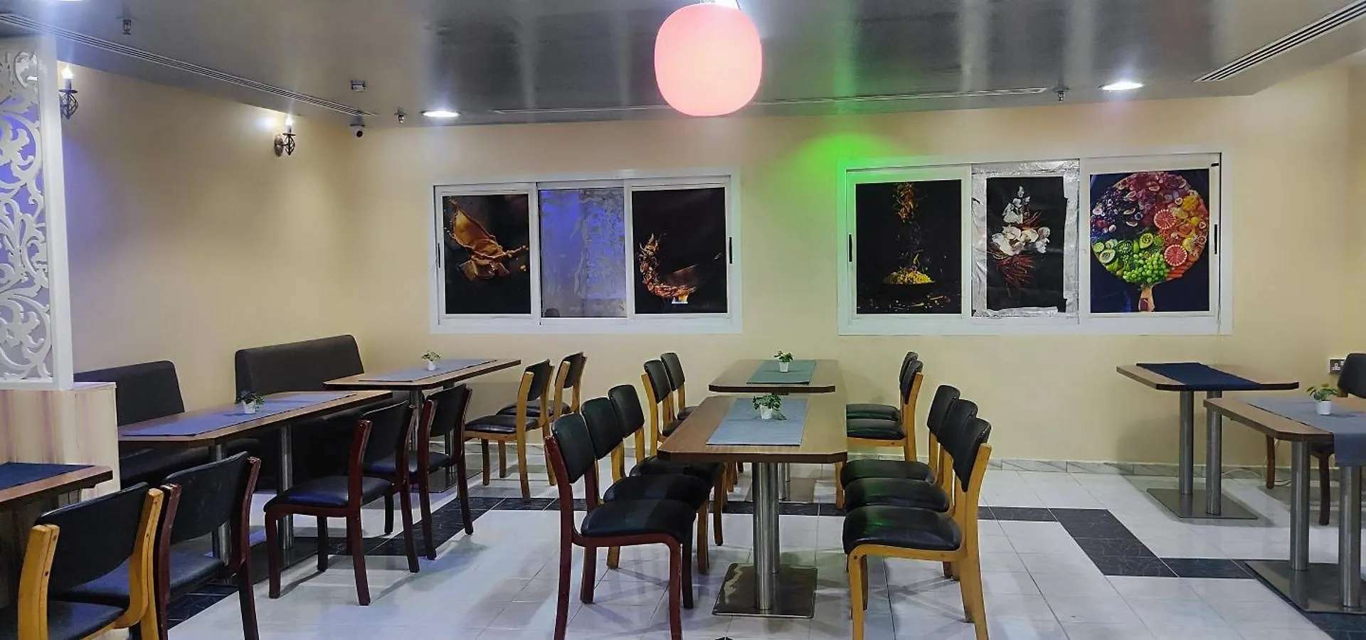 Aygro Hotel Dubai 2*,